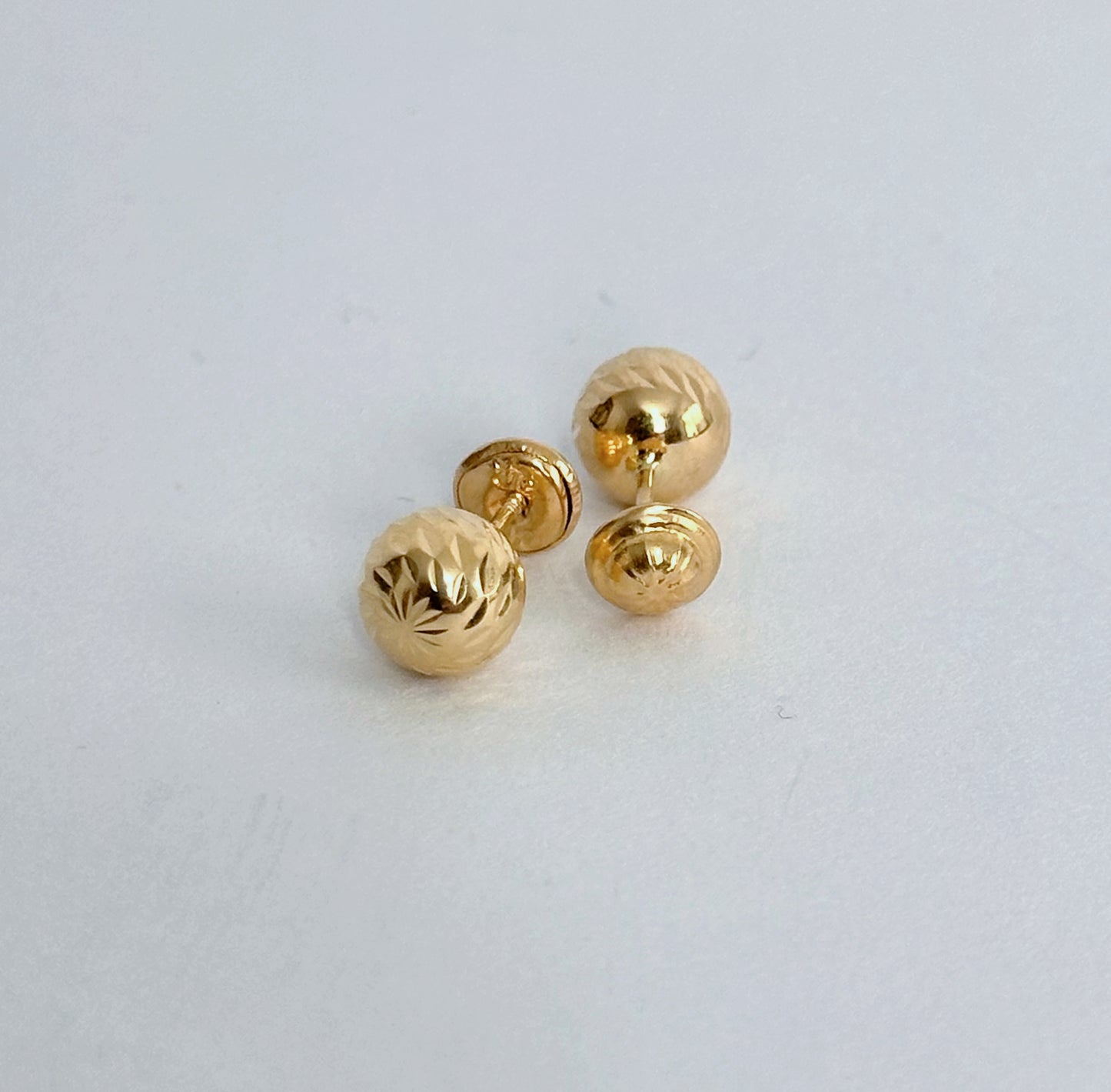 Topo Bola Diamantado en Oro 18k