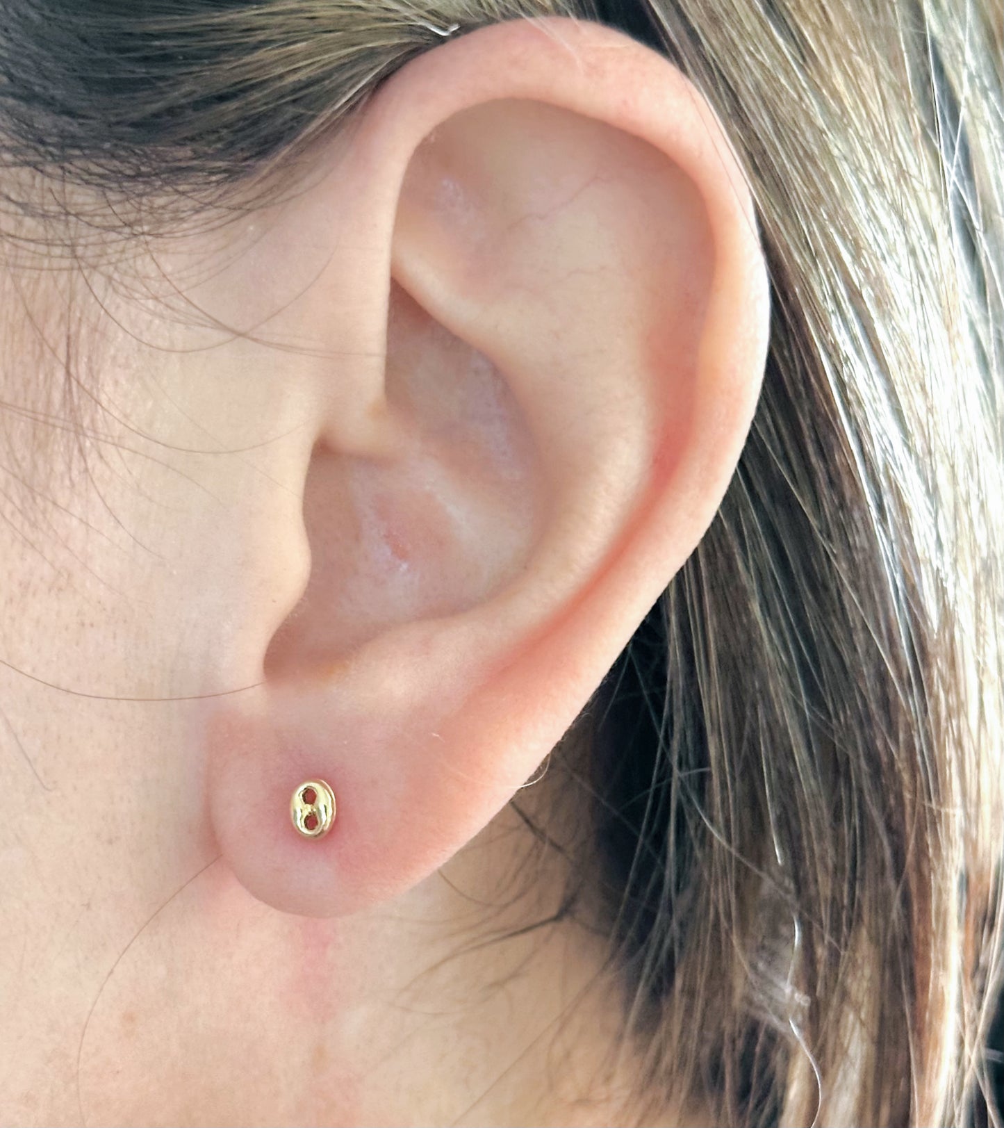 Topos Eslabones en Oro 18k
