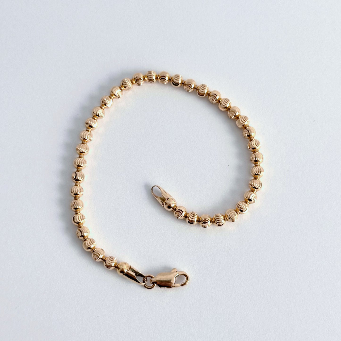 Pulsera Balines Diamantados en Oro 18k