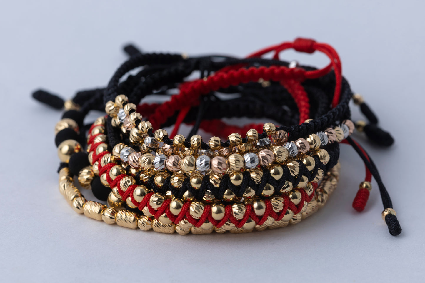 Pulsera Trenzada Negra Oro 18k